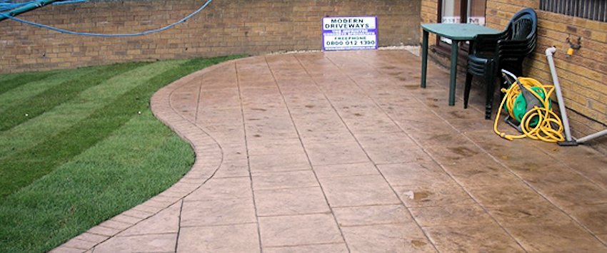 Driveway image 14