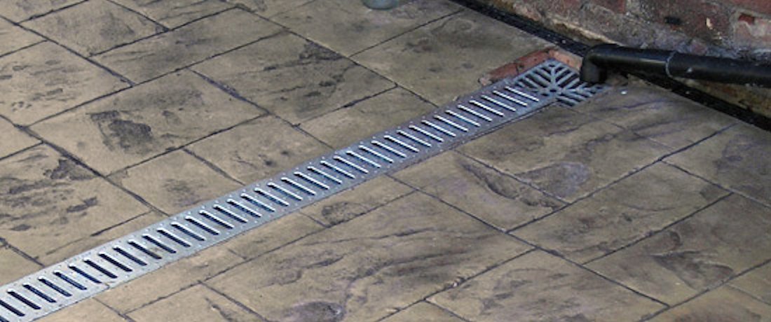 Driveway image 12